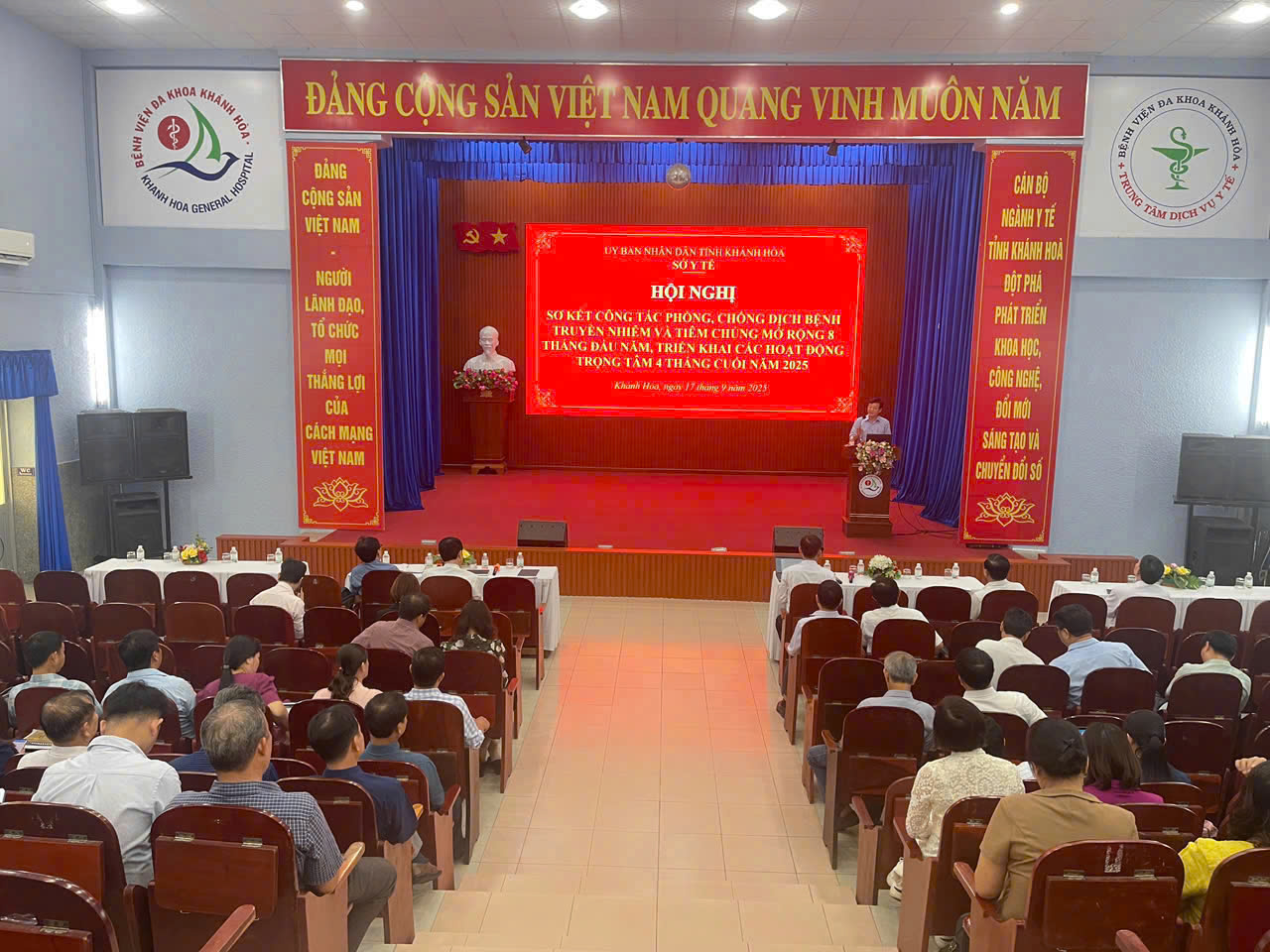 Khánh Hòa: Chủ động kiểm soát dịch bệnh, tăng cường tiêm chủng cho trẻ em
